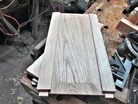 2002707835_ComputerDeskProjectoutsideview.JPG.4966afa403d8dd9fc92d1040bbde69f9.JPG
