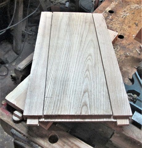 951413165_ComputerDeskProjectinsideview.JPG.2ab1bdc7a1f5efd6d865db118ffc4a62.JPG