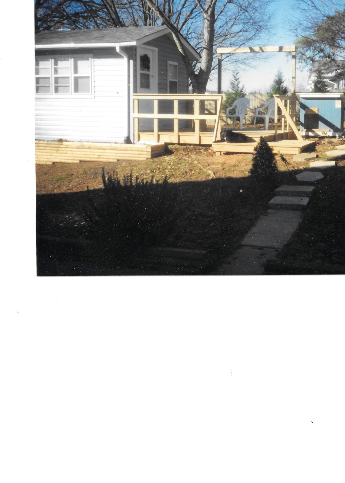 1540788186_OriginalHottubdeck.jpg.23c121a72e59bd0ff8e10e4fb26eab4a.jpg