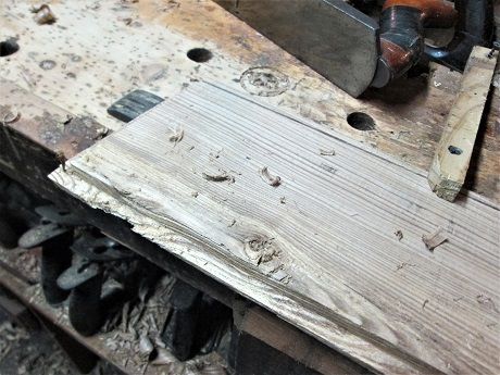 1550647965_computerdeskprojectknotturebate.JPG.c4aadada5ec5a6c208af809bcf9fa891.JPG