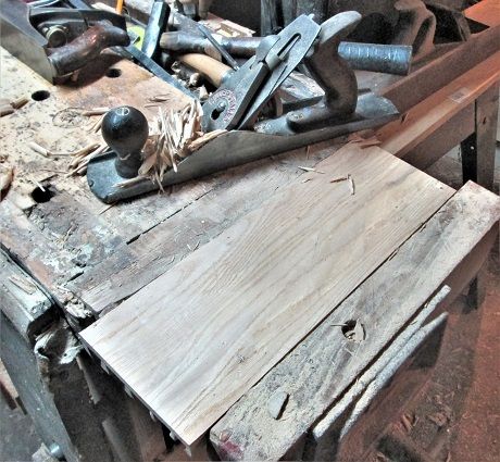 1593833267_Computerdeskdrawers2frontcleanup.JPG.36dd1193d95a36bc30ee610c55d016f3.JPG