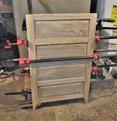 1913620270_computerdeskproject1stsidegluedup.JPG.21492c7af0986f7071efd80143fa80ec.JPG