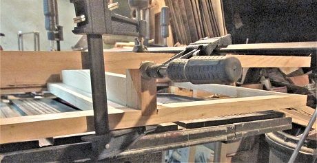 1963652304_Kneewellframesblockdetails.JPG.dba046ac3850a236782865171cab7da1.JPG