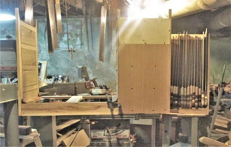 2011625515_computerdeskassemblyupwhereIcanwork.JPG.e1b33beaee79fb2d6e32cf3d9598c61f.JPG