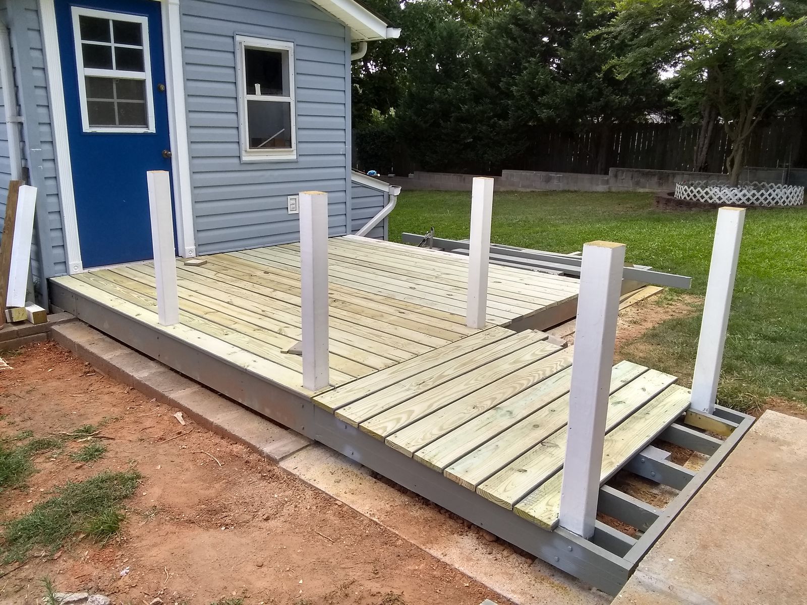 591963080_Deckrefurb(3).jpg.f2e5a128256d209c2834da5fd41c2f13.jpg