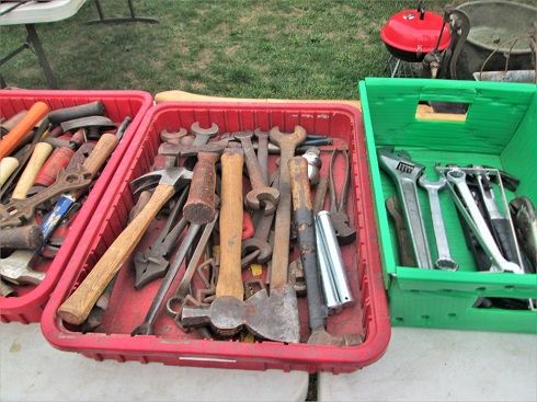 104632403_TractorFest2019tooltrays.JPG.1f985fac4150734607a581704346af43.JPG