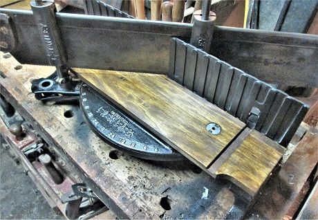 1485786064_MitreBoxSawfinishingdetails.JPG.1a3b2ab367333cdf9fb7302425e0f25c.JPG