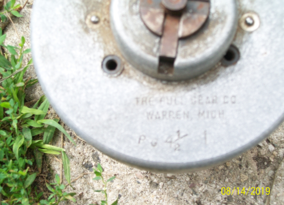 153743908_PullGearFront.PNG.02e8f93caba7411ea15a14c2c4474a6a.PNG