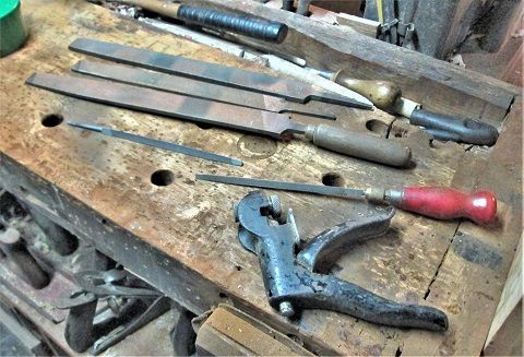 1774781685_Sheffieldsawsharpeningtools.JPG.ffe491752b69a50b5128e96886c189a7.JPG