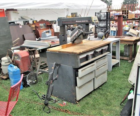 2003275199_TractorFest2019powertools.JPG.4aff9f9b214bb6fa9caa5d6182be68af.JPG