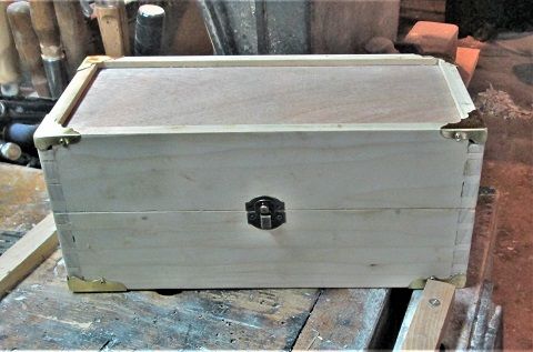 2086831708_Poplarbox2PIP1.JPG.44bc3519b4d8b072e0bec1cfb14798ca.JPG