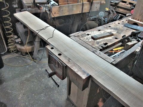 2137228554_DVDDoorBuildclampinthevise.JPG.47c350949a75d52ef9b3f564411f6b54.JPG