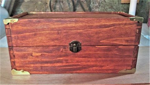 424551769_Poplarbox2stainedfrontview.JPG.443f74f49be9301e58c9165c61ef29ba.JPG
