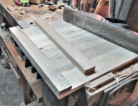2077599703_ShakerTableProjectquittingtime.JPG.47d1c8a97a6f176dfbd25f47f8a15867.JPG