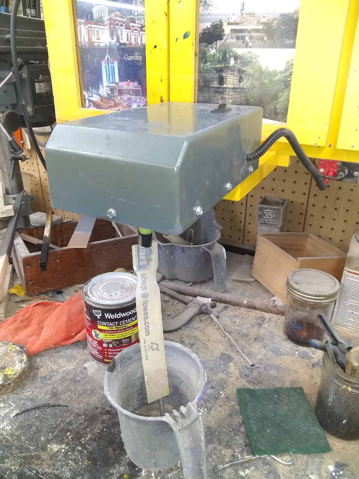 867196906_paintmixer(3).jpg.3092596cfd90da26a2b0aa76bf69614c.jpg
