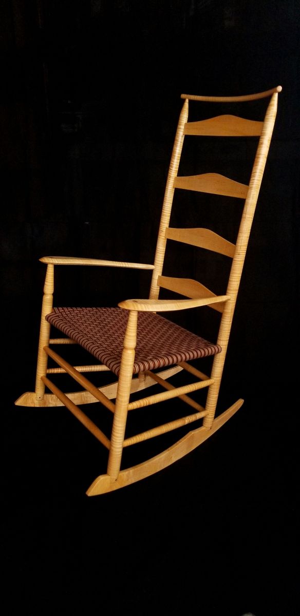 No.7 Shaker Transitional Rocker (Curly Maple) No.7 Shaker Transitional Rocker (Curly Maple)