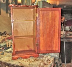 DVD Cabinet PIP, red flash, inside view.JPG