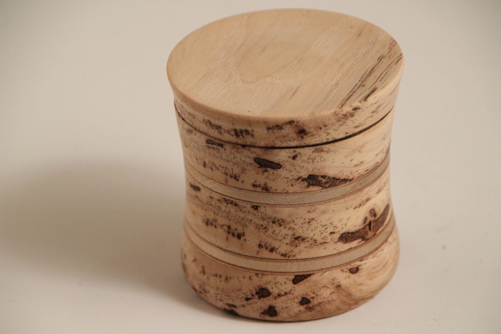 Pecan laminated box