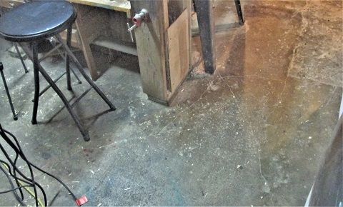 1071752368_AshBoxProject2sweptthefloor.JPG.93961e3af3e791b4b394e9f7d6505692.JPG
