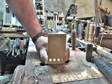1107187601_AshBoxProject2layouttails.JPG.fd7099d2676739c38066632fd03b6362.JPG