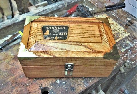 121615306_RouterBoxProjectPosttopoflid.JPG.b7fa92100a011fb0ce869f12d0e56b86.JPG