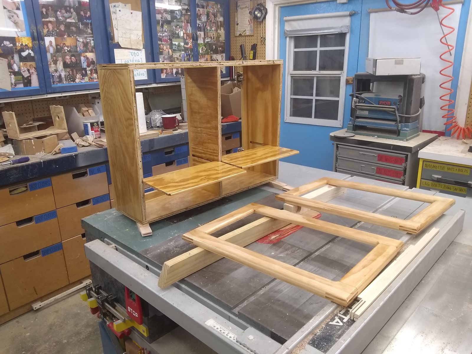 465980096_day3finishingwork(2).jpg.1f1880316ffb3a511d20be1934054c97.jpg