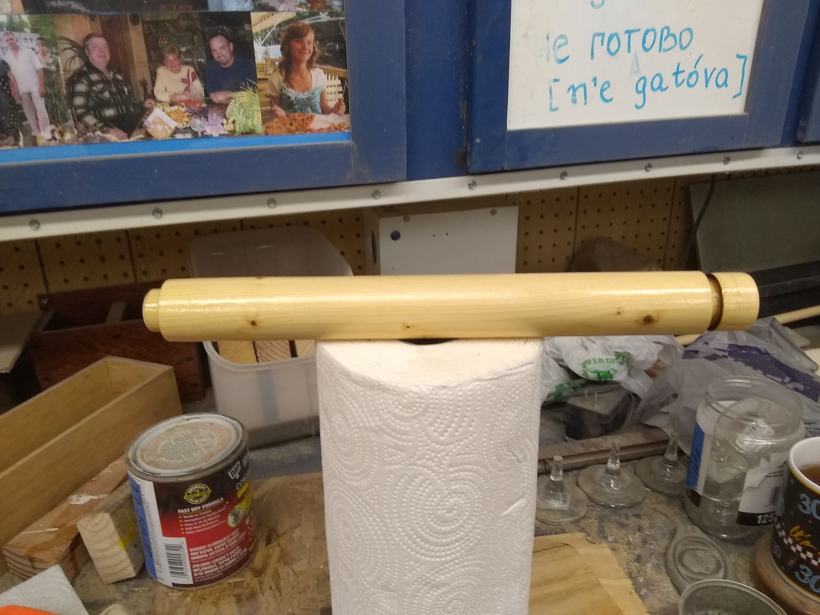 606359871_papertoweldowelfinish.jpg.d7cc0a7cfbf7af3a136de53a2f4b0948.jpg