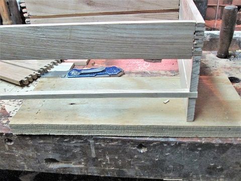 1650558381_2drawerchestfrontdryfit.JPG.127b3038e955149359706b8fe6287514.JPG