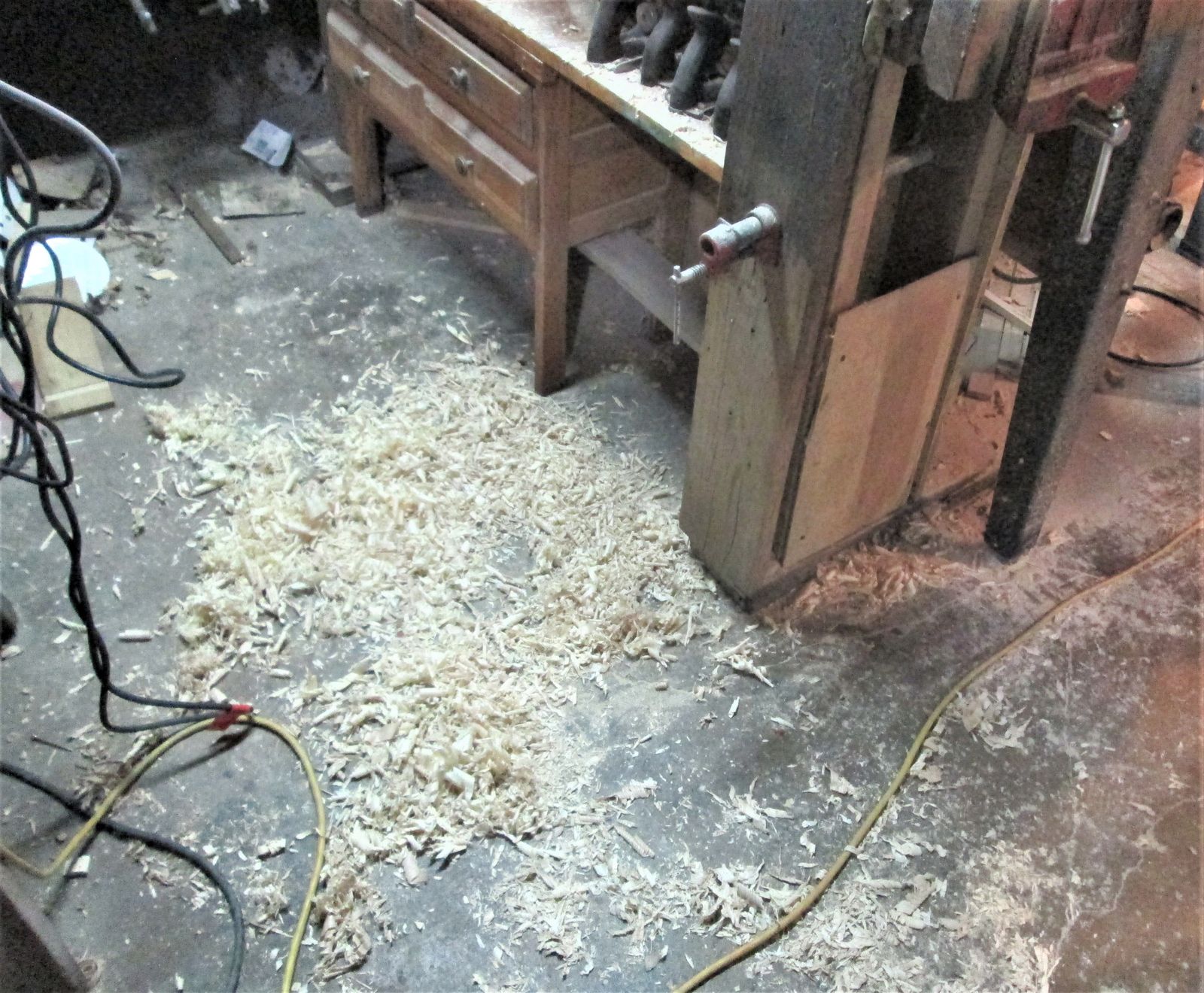 272076176_Resawsmoshavings.JPG.085690eb081ce21648a7b670659ab1d9.JPG