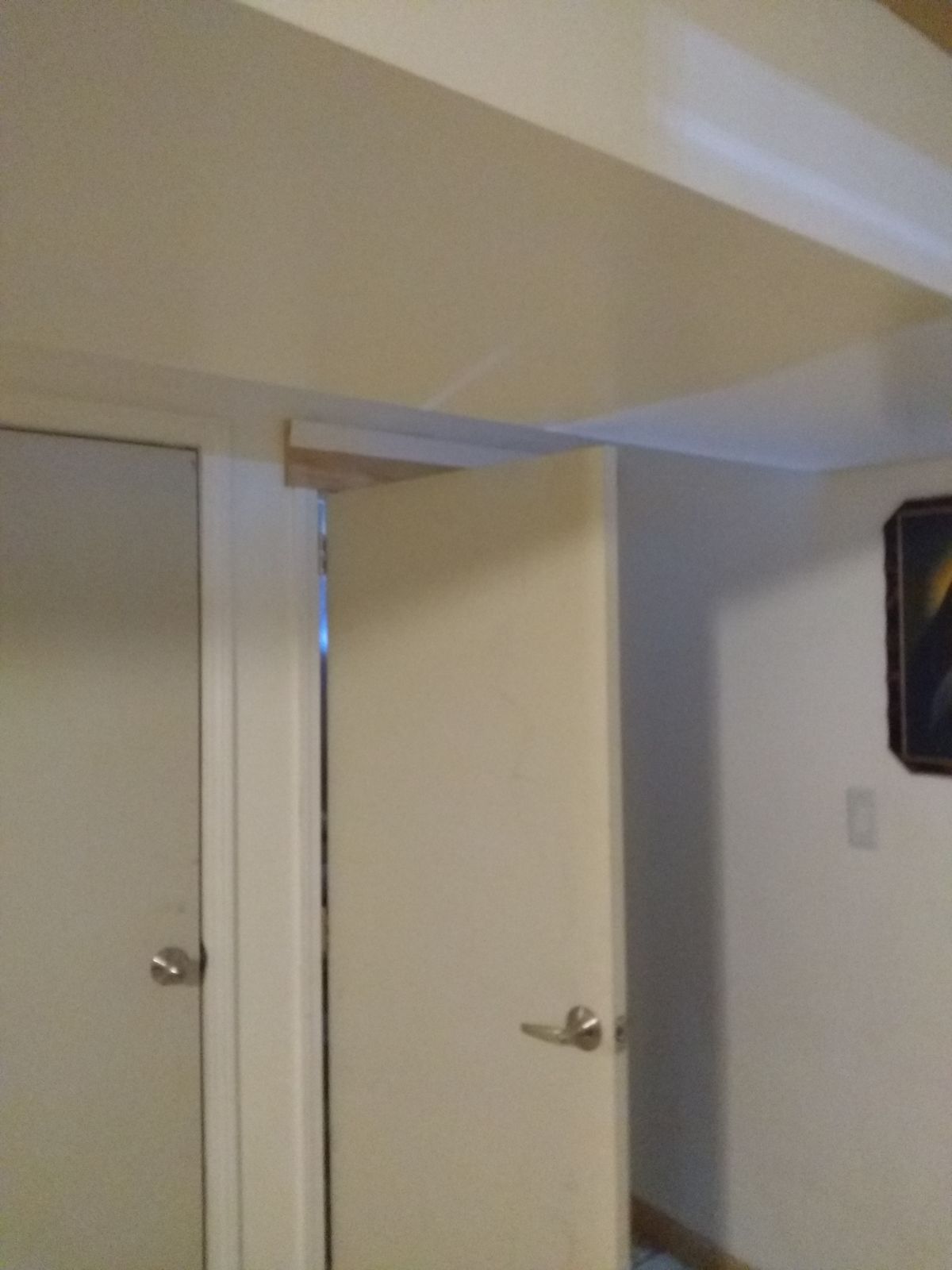 Exit.jpg.11eb1c015def28895a3296db19d5a46f.jpg