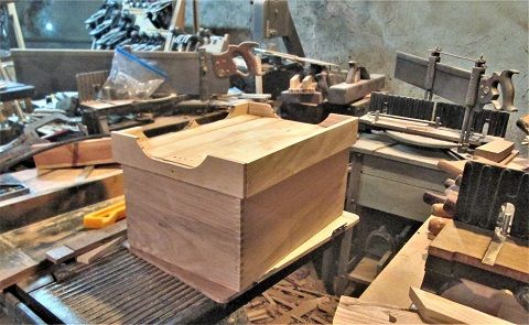 1552385064_2drawerchestnoclamps.JPG.55f67e7215c4f552584ff3d0e1aa6d73.JPG