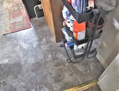 1638984595_Kitchenfloorprojectcornerdone.JPG.200697f5296f6a7858cdbb056fc82553.JPG
