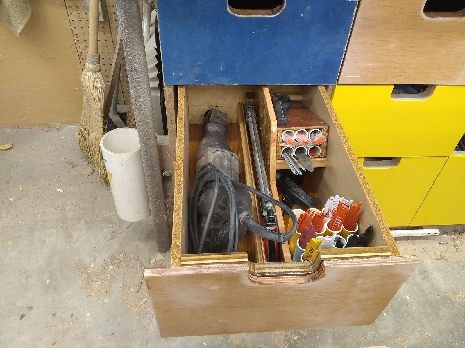 1457331294_Recipsawdrawer.jpg.05ebd1ac04c23a91f0437c47bccfa813.jpg