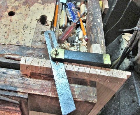 1864854175_SawTilProjectcheckingtheangles.JPG.8df3c35e3851a47268eab341e86c3030.JPG
