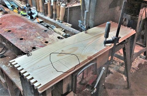 1891998510_SawTilProjectclampedtobench.JPG.010f76ac63656e6e4a574132c8f4de6f.JPG