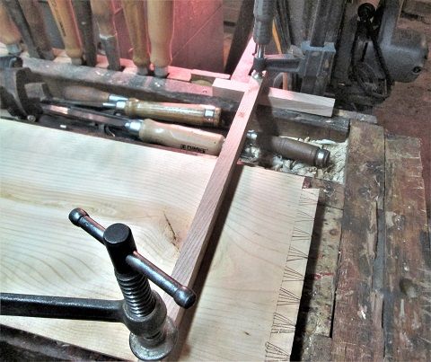 2056211737_SawTilProjectNo.3cornertailssawn.JPG.ef328f555e02ba0a8a7f388ad4b8c7a4.JPG