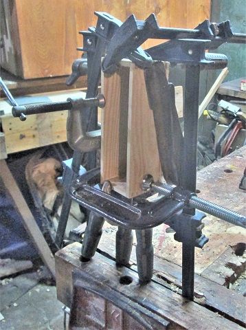 1673846867_BlockPlaneBoxneedmoreclamps.JPG.55df4f8064f6d12e4f150ceebecb23e3.JPG