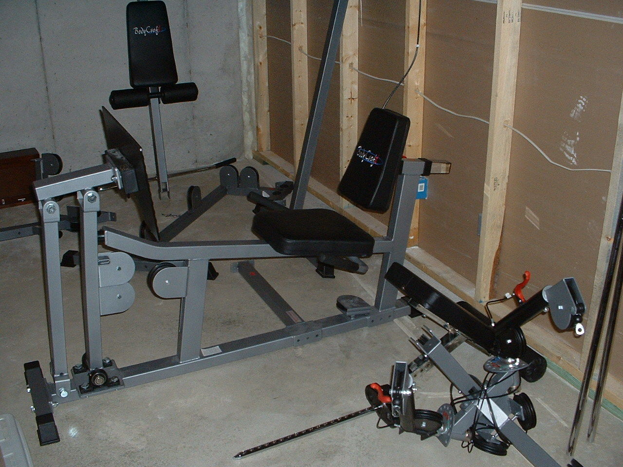 53170834_Gymb.JPG.90941c8fe192974609a1df3e2dbadff7.JPG