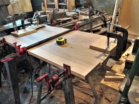 398105816_JuneProjectbottomshelfglue-up.JPG.763d4b9b3530c90f4c46aa6d8f09bec8.JPG