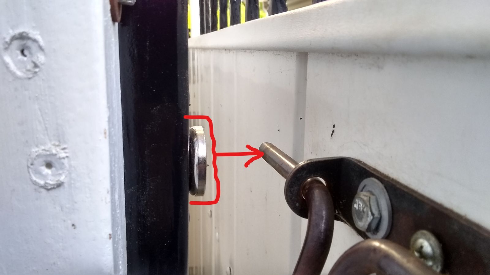 48562793_gatedoorlatch_LI.jpg.67bc7a86ae4e39284b4a5abb9570d5fc.jpg