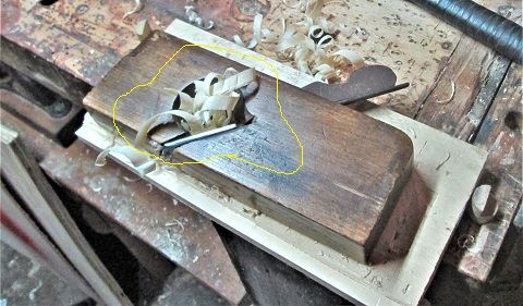 1963365507_Auburn181makingshavings.JPG.097558b2799f8891bad31b737ebd2ea1.JPG