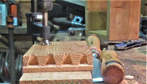 1469982738_DovetailClassDay4pinsdone.JPG.69a95776383f9434197e4f73609e99b9.JPG
