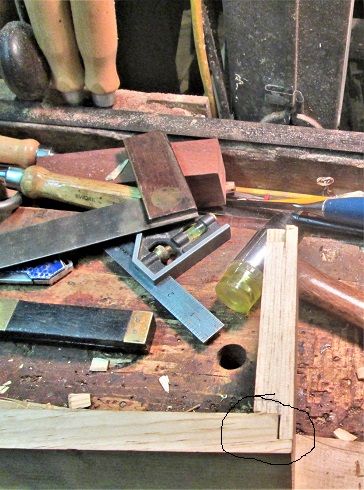1743322484_DovetailClassDay4bettergap.JPG.5ced8b3a42af803970317158cba0af82.JPG