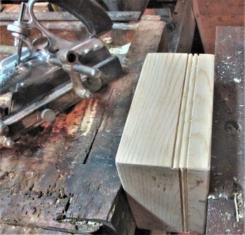 446334651_DovetailClassbuildabox2ndbead.JPG.00253ac6fafdcc6be48c0ad7d5285863.JPG