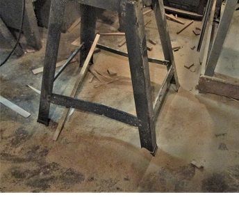 155648804_Decemberprojectsawdustpile.JPG.c179281a4f36194d921cadd6ac9128c4.JPG