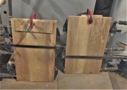 1143586036_BathroomCabinetdoorpanelsgluedup.JPG.280e4cdc2bc3d582050b90de69b694e5.JPG