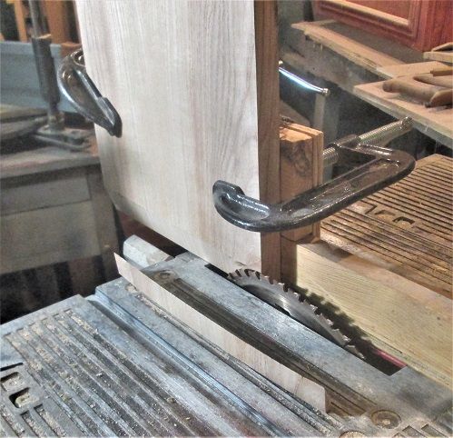 1379695793_Doorbuild101firstcut.JPG.fc66874cea2ff720419ba6ea9a4f0633.JPG