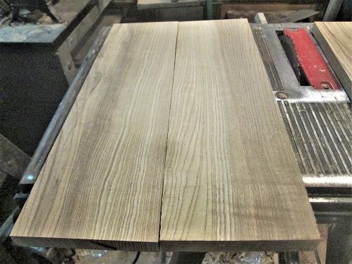1456111707_BathroomCabinetleftpair.JPG.c21a90af4f7e0d57398ec792c50fb8d6.JPG