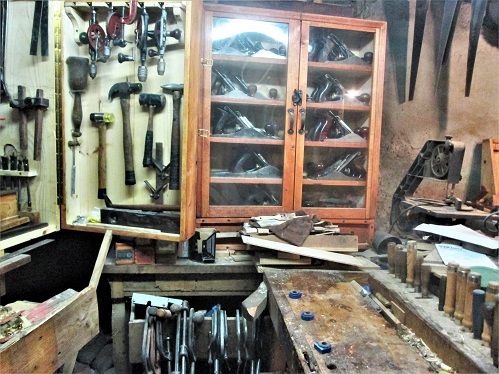 2092548324_TheShopCleanUpdoors.JPG.57d5afab8f4206c3e803e5274d92f10d.JPG