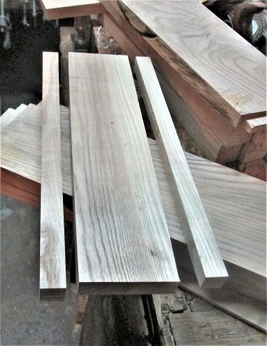 557196625_GazeboTabledrawerparts.JPG.16fc71cceba314473bd42b269eabf00b.JPG